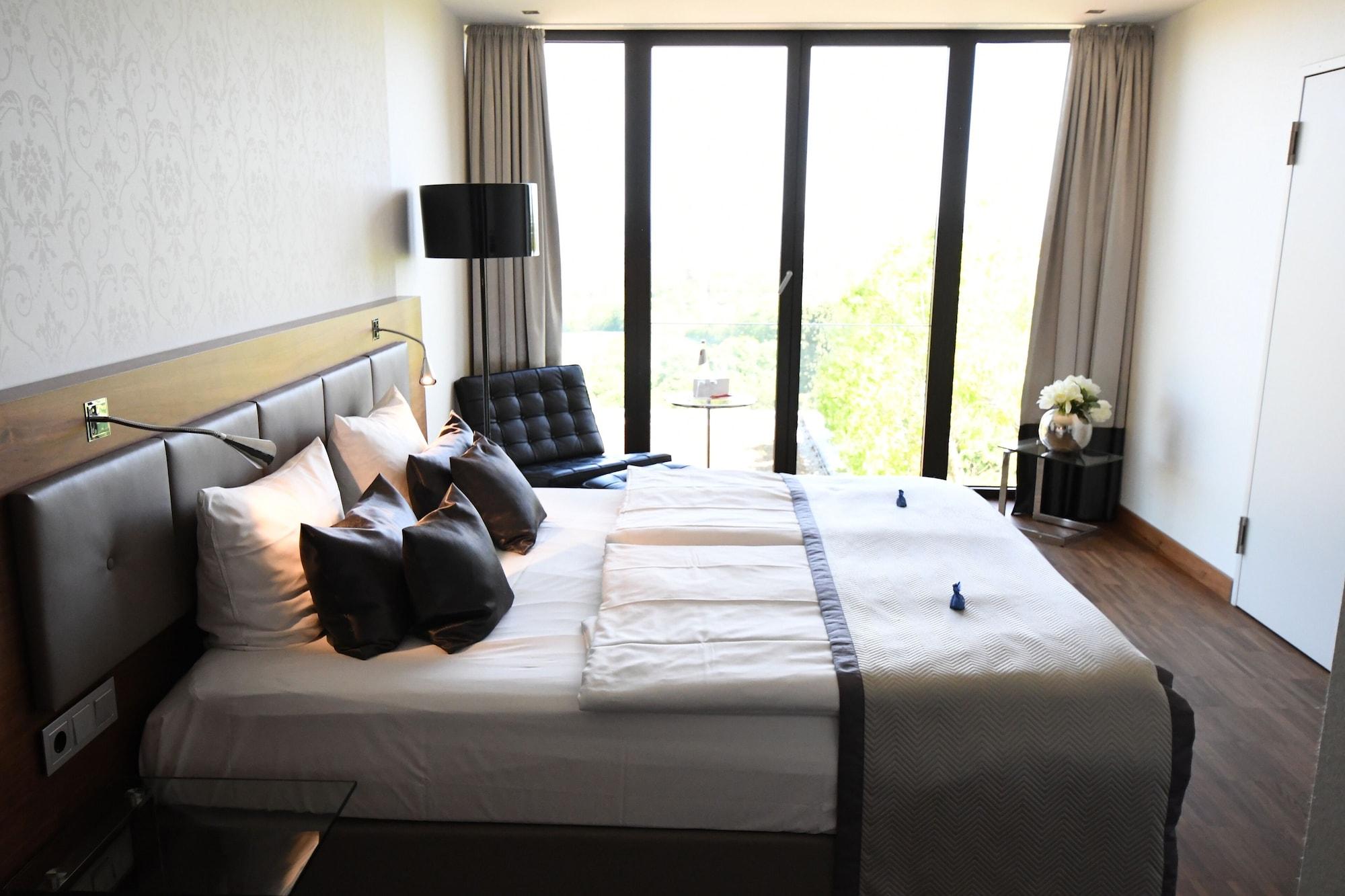 Schlosshotel Kassel Ngoại thất bức ảnh