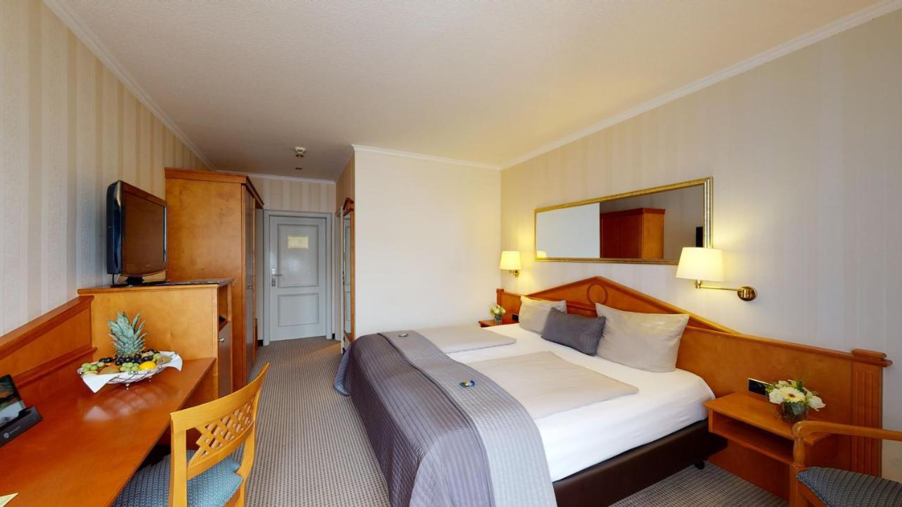 Schlosshotel Kassel Ngoại thất bức ảnh